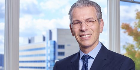 Google just hired a big name CEO in healthcare to coordinate all of its healthcare initiatives | E-santé | Scoop.it