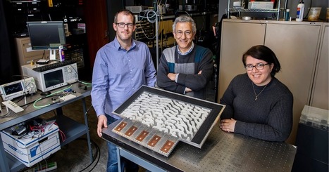 Metamaterial that can solve equations | Amazing Science | Scoop.it