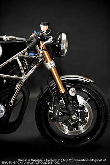 Breitling Cafe Racer by Santiago Choppers ~ Grease n Gasoline | Cars | Motorcycles | Gadgets | Scoop.it