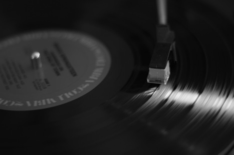 28 ans plus tard, Sony se relance dans le vinyle - Business - Numerama | Chiffres clés musique | Scoop.it