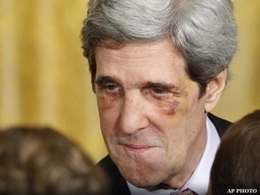 Sen. John Kerry Beat Up in 'Friendly' Hockey Match | Communications Major | Scoop.it