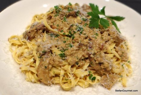 Fettuccine with Porcini, Sausage, and Cream | La Cucina Italiana - De Italiaanse Keuken - The Italian Kitchen | Scoop.it
