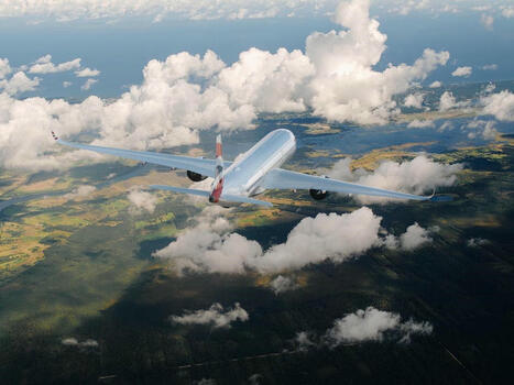 IAG commande finalement 71 gros-porteurs à Boeing et Airbus pour développer son réseau | AERONAUTIQUE NEWS - AEROSPACE POINTOFVIEW - AVIONS - AIRCRAFT | Scoop.it