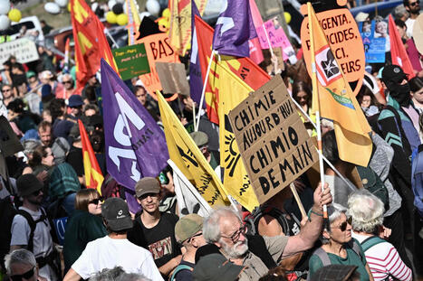 &laquo;&nbsp;Les victimes ne veulent plus mourir en silence&nbsp;&raquo;&nbsp;: des malades du cancer et des agriculteurs tentent de mobiliser l&rsquo;opinion pour la sortie des pesticides | Revue de presse du Centre de doc | Scoop.it