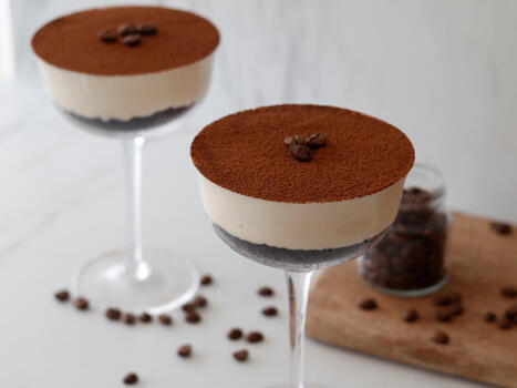 Espresso martini cheesecake i glas | 1Uutiset - Lukemisen t&auml;hden | Scoop.it