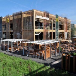 Le plus grand McDonald's du monde ouvre &agrave; Londres | POURQUOI PAS... EN FRAN&Ccedil;AIS ? | Scoop.it