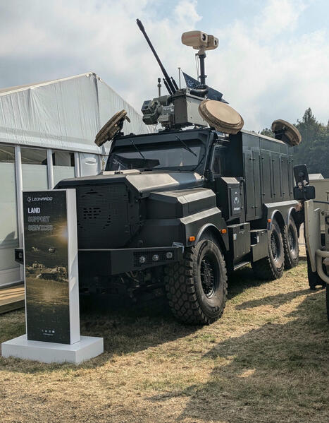 DVD2024: Leonardo displays mobile, Mastiff-mounted version of its Falcon Shield C-UAV system | DEFENSE NEWS | Scoop.it