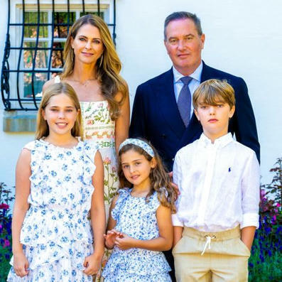 Prinsessa Madeleine julkaisi kuvan Nicolas-pojastaan – some ihmeissään | 1Uutiset - Lukemisen tähden | Scoop.it
