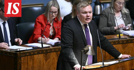 Keskustan Kurvinen: Symboliksi keskiluokkaa kurittavalle linjalle nousemassa opettajien kohtelu | 1Uutiset - Lukemisen tähden | Scoop.it
