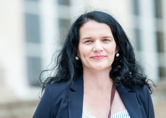 Mélanie Thomin, nouvelle présidente de l'ANPP : "Ceux qui nous gouvernent devraient s'inspirer de ce qui marche dans les territoires" | Développement économique - Projets de territoires - ESS | Scoop.it