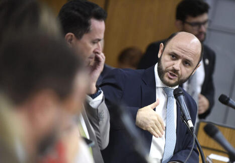 Funda&ccedil;&atilde;o citada por suposto operador de ex-secret&aacute;rio de Educa&ccedil;&atilde;o de MG tem R$ 214 milh&otilde;es em contratos sem licita&ccedil;&atilde;o pelo pa&iacute;s | Inova&ccedil;&atilde;o Educacional | Scoop.it