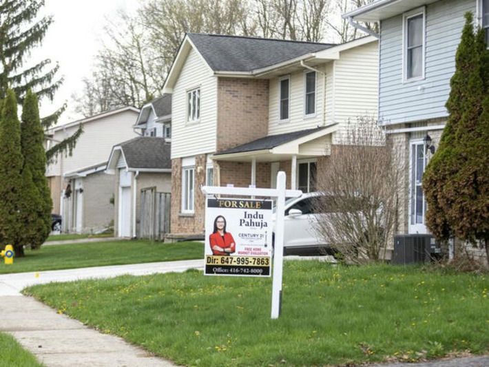 Are Canadian home prices about to roll over? Don't bet the house on it | Real Estate Report | Scoop.it