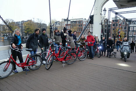 Amsterdam Bike City received 22 foreign delegations in 2023 | Veille UrbaLyon : Cities in Europe ... : Best practises, Be Inspire ! | Scoop.it