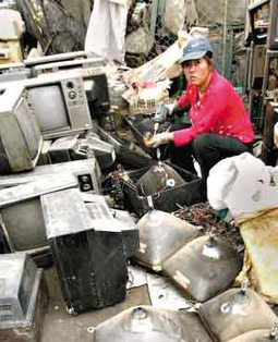 New war on e-waste - Electronic waste export ban | Recycling Technologies | Science News | Scoop.it