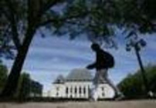 Canada's top court upholds Ontario ban on private-label drugs - Reuters | ReactNow - Latest News updated around the clock | Scoop.it