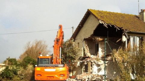 Criel-sur-Mer - destruction de la « villa Canti » menacée par la falaise | Veille territoriale AURH | Scoop.it