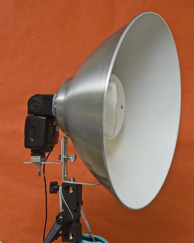 Build A Beauty Dish From An IKEA Lamp | Photography Gear News | Scoop.it