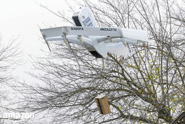 Ca y est, Amazon réalise enfin ses premières livraisons par drone | Technologies & Vie digitale | Scoop.it
