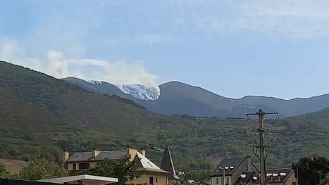 Plus de 15 hectares de v&eacute;g&eacute;tation partis en fum&eacute;e &agrave; la suite d'un incendie toujours actif dans les Hautes-Pyr&eacute;n&eacute;es | Vall&eacute;es d'Aure & Louron - Pyr&eacute;n&eacute;es | Scoop.it