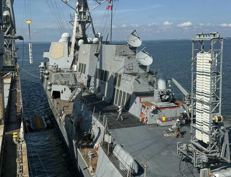 U.S. Navy Tests At-Sea VLS Reloading During Command Drills | DEFENSE NEWS | Scoop.it