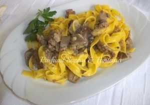 Tagliatelle con panna funghi e salsiccia | La Cucina Italiana - De Italiaanse Keuken - The Italian Kitchen | Scoop.it
