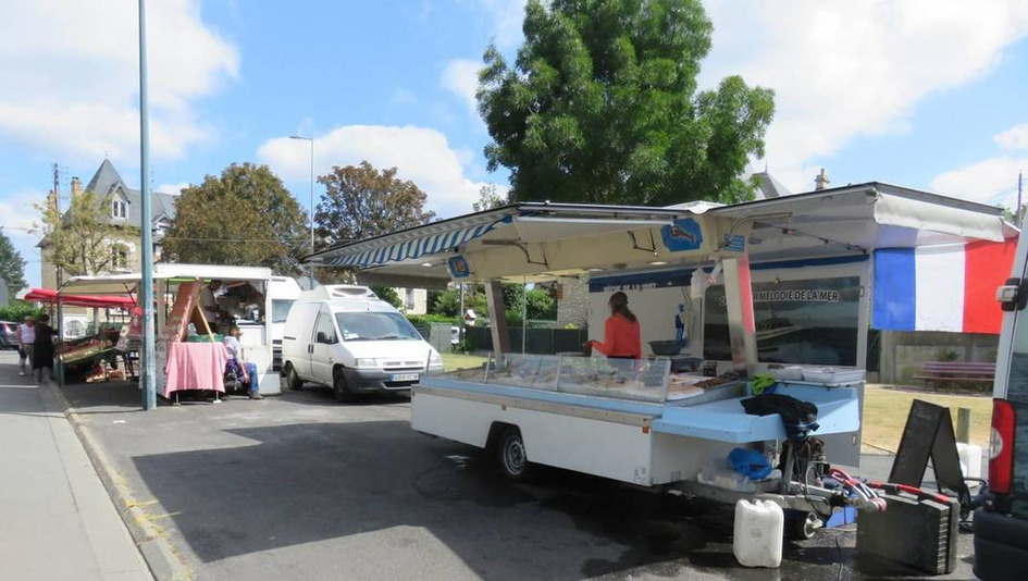 Commerce. Un march&eacute; du soir exp&eacute;riment&eacute; &agrave; Caen | Une semaine d'actu - Newsletter de veille de l'AURH | Scoop.it