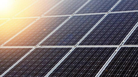 FRANCE: Cet agriculteur est le premier de France à installer des panneaux solaires sur ses terres  | CIHEAM Press Review | Scoop.it