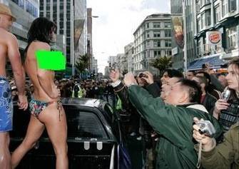 Boobs_on_Bikes | Strange days indeed... | Scoop.it