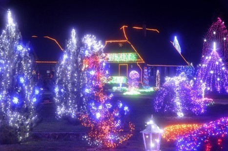 Croatian Boasts 1.2 Million Christmas Lights Display | Strange days indeed... | Scoop.it