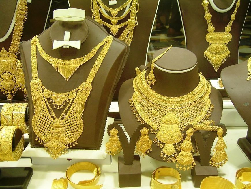 best-gold-jewellery-designs-in-dubai-beautifu