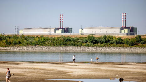 Le Danube est tomb&eacute; &agrave; son plus bas niveau jamais enregistr&eacute;: face &agrave; la s&eacute;cheresse, la Hongrie va remonter le niveau du fleuve d'un m&egrave;tre pour qu'il refroidisse la plus grande centrale nucl&eacute;aire du ... | POLITIQUES ENVIRONNEMENTALES ET CLIMATIQUES, RSE, FINANCES "VERTES", INFORMATIONS GENERALES | Scoop.it