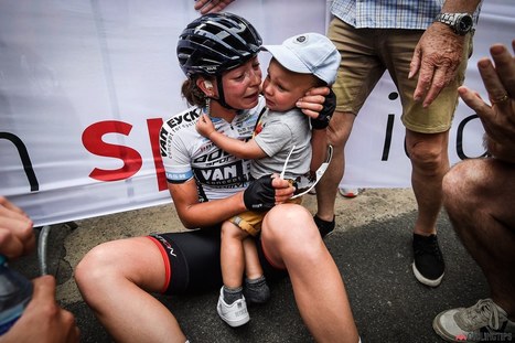 Mum goals: How a young mother defied all odds and won the race of her life | Cyclisme | Scoop.it
