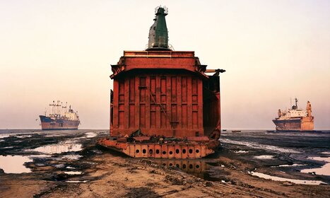 Edward Burtynsky’s photographs convey the force of mankind’s reordering of the environment - undefined | Industry 411 - Waste Management | Scoop.it