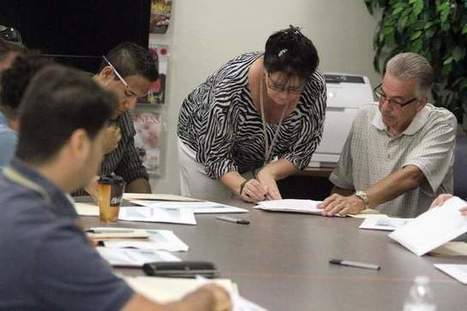 Job seekers must stand out - The News-Press | Effective Executive Job Search | Scoop.it