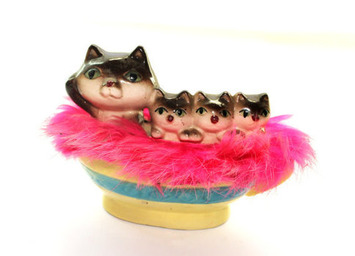 Cat and Kittens in a Teacup Ceramic Money Box - Kitsch Money Box | Kitsch | Scoop.it