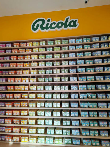 Avec une boutique à Paris, Ricola développe son univers de marque | Les nouvelles cultures de l'alimentaire | Scoop.it