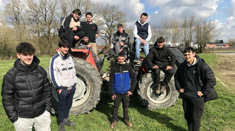 « À la campagne, on a plus de liberté » : ces ados en mécanique agricole parlent de leur quotidien - Ouest France [Abonnés] | Agriculture et communication positive | Scoop.it