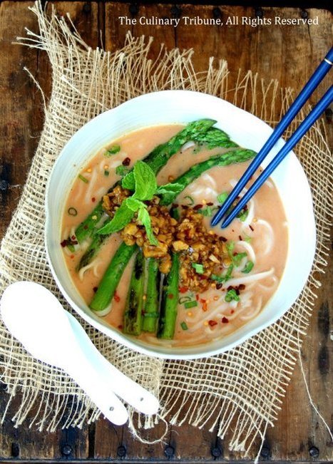 The Culinary Tribune › Red Curry Noodle Soup with Asparagus and Spicy Tempehレッドカレーヌードルスープ、スパイシーテンペのっけ | The Asian Food Gazette. | Scoop.it