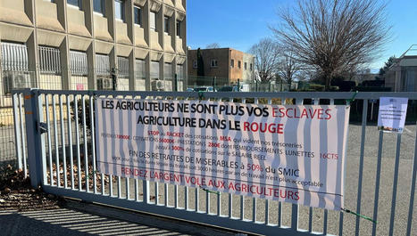 Col&egrave;re des agriculteurs&nbsp;: une manifestation devant la MSA de Valence - France Bleu | Mouvements Sociaux | Scoop.it