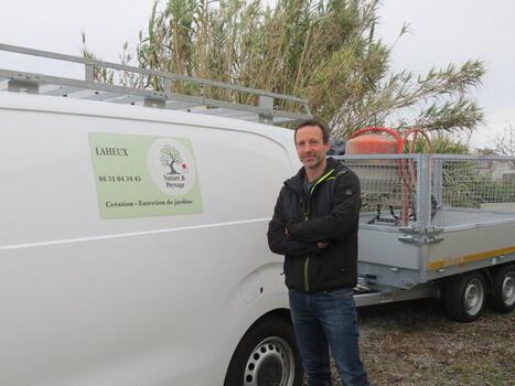 Apr&egrave;s une carri&egrave;re dans le social, il devient paysagiste en Loire-Atlantique : "il a fallu retourner au lyc&eacute;e" | Se reconvertir | Scoop.it