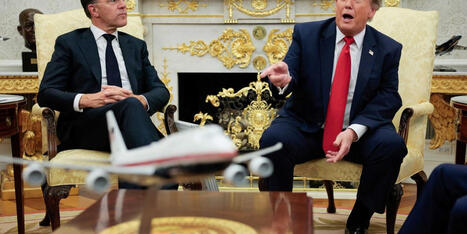 Trump's attempt to duck housing bill veto question sparks mockery online: 'Coward' - Raw Story | Backstabber Watch | Scoop.it