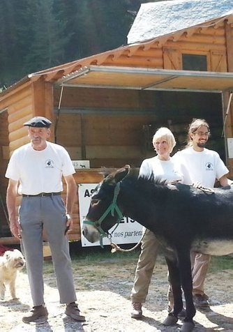 La vallée du Rioumajou  à dos d'âne | Vallées d'Aure & Louron - Pyrénées | Scoop.it