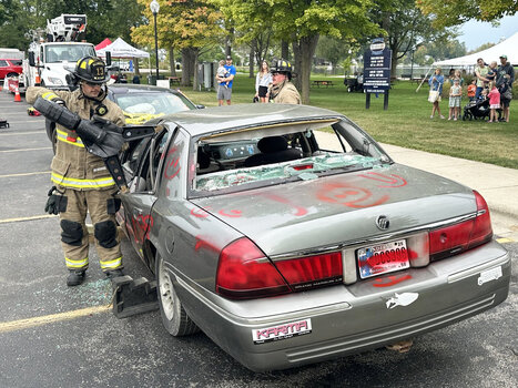 Family Safety Day Offers Opportunity For Public To Interact With Emergency Services | Industry 411 - Waste Management | Scoop.it