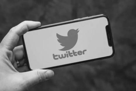 Twitter : comment faire le ménage dans ses anciens tweets | Essentiels et SuperFlus | Scoop.it