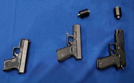 Les USA poss&egrave;dent la moiti&eacute; des armes &agrave; feu civiles au monde | DEFENSE NEWS | Scoop.it