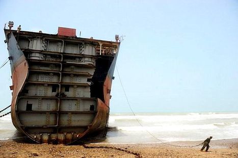 Avec les d&eacute;peceurs d&rsquo;&eacute;paves du Pakistan - Making-of | Chronique des Droits de l'Homme | Scoop.it
