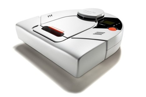 Neato's XV-12 robot vacuum cleans your floors dressed in white for $400 | Robolution Capital | Scoop.it
