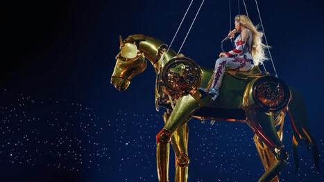 After Scary Mishap, Beyoncé Swaps Flying Cadillac for Gold Horse | Live Music Industry News | Scoop.it