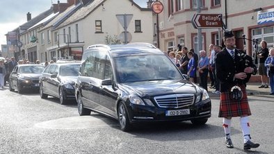 Seamus Heaney is buried in Bellaghy, County Londonderry - BBC News | Seamus Heaney - In Memoriam | Scoop.it