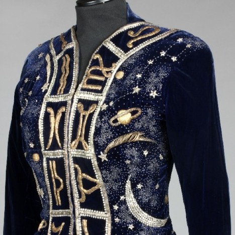 La veste du zodiaque Schiaparelli vendue aux enchères pour 130 000 euros | Les Gentils PariZiens | style & art de vivre | Scoop.it